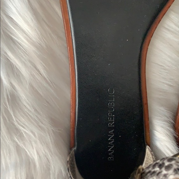 Banana Republic snakeskin flats - Picture 6 of 8